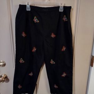 Women's Capri Pants